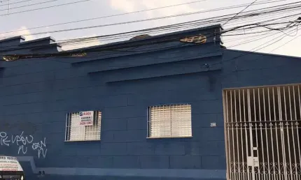 Casa com 4 quartos para alugar na Dulce Maria, --, Ipiranga, Belo Horizonte por R$ 2.700
