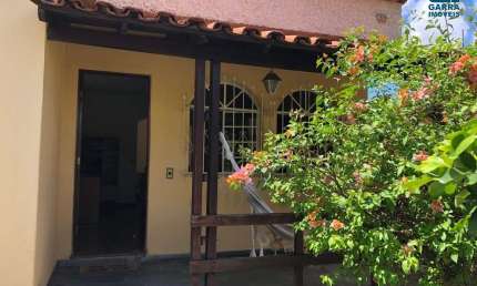 Casa com 3 quartos à venda na Senador Teixeira da Costa, --, Floramar, Belo Horizonte por R$ 850.000