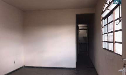 Barracão / Galpão / Depósito com 1 sala para alugar na Olegário Mariano, --, Tupi B, Belo Horizonte por R$ 800
