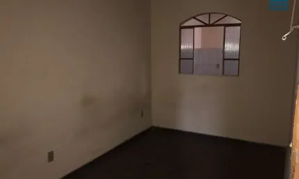 Barracão / Galpão / Depósito com 1 sala para alugar na Olegário Mariano, --, Tupi B, Belo Horizonte por R$ 800