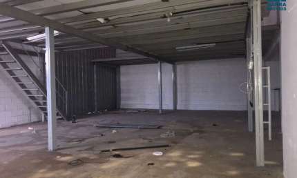 Barracão / Galpão / Depósito para alugar na Rua Maura, --, Palmares, Belo Horizonte por R$ 6.000