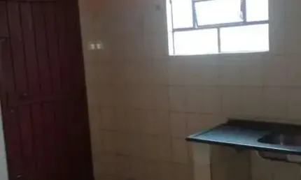 Barracão / Galpão / Depósito com 1 sala para alugar na Alvaro Oliveira Roxo, --, Maria Virgínia, Belo Horizonte por R$ 800