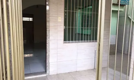 Casa comercial com 3 salas para alugar na Rua Conde de Monte Cristo, --, Ipiranga, Belo Horizonte por R$ 3.200