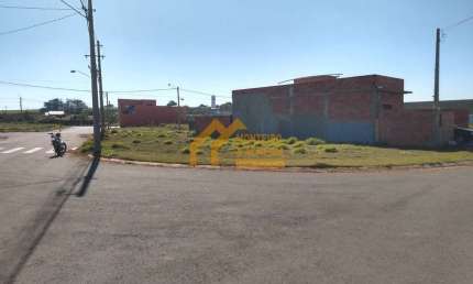 Terreno de esquina plano no Parque Itape - Itapetininga