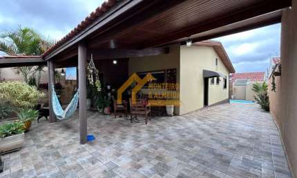 Casa com 3 quartos à venda no Jardim Shangri-lá, Itapetininga 