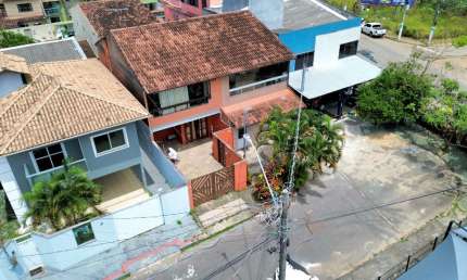 Duplex 147m2, 3 Quartos, Suíte, Planejados em Colina de Laranjeiras - Serra/ES