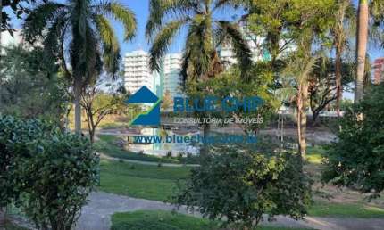 Apartamento à Venda no Condomínio Vila do Pan - Barra da Tijuca com 1 Suíte por R$350.000,00