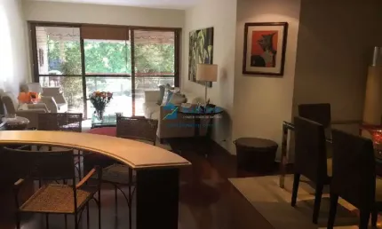 Apartamento à Venda no Condomínio Barra Deck Leste - Barra da Tijuca, com 4 Quartos por R$1.750.000,00
