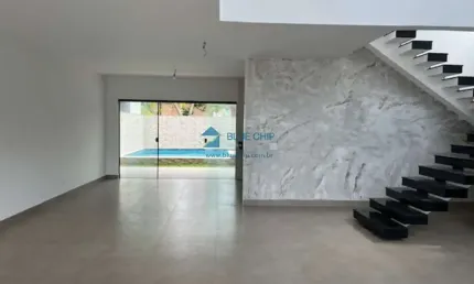 Casa à Venda no Condomínio Riviera del Sol - Recreio dos Bandeirantes, com 4 Quartos por R$3.500.000,00