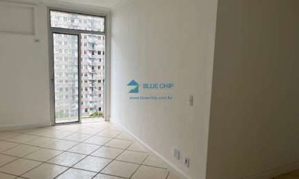 Apartamento para locação no Condomínio Pontões - Barra da Tijuca com 02 quartos por R$2.500,00