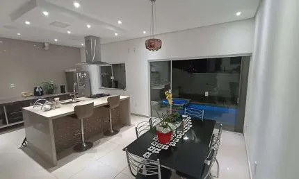 Casa com 3 quartos à venda na Rua Julio Cesar Franzoni, 234, Loteamento Jardim Tropical, Jundiaí