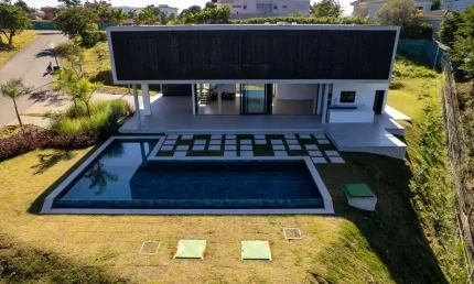 Casa venda e compra no condomínio Fazenda Serra Azul em Itupeva-SP.