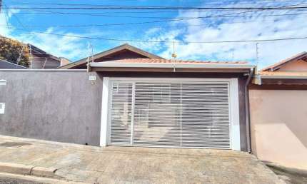 Casa venda e compra no bairro Eloy Chaves em Jundiaí.