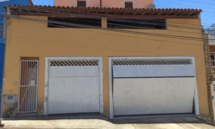 Casa com 3 quartos à venda na Rua Antônio Zandona, 599, Jardim Pacaembu, Jundiaí
