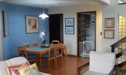 OPORTUNIDADE !!! LINDA CASA NO QUINTA DAS VIDEIRAS PARA VENDA.