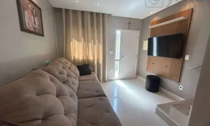 Casa em Condomínio à Venda em Jundiaí-SP, Bairro Medeiros: 2 Quartos, 1 Sala, 2 Banheiros, 2 Vagas - 88,00m²