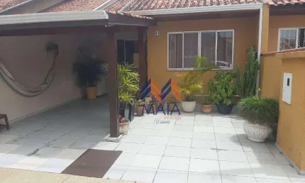 Casa com 2 dormitórios à venda, por R$ 395.000 - Uberaba - Curitiba/PR