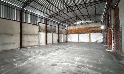 Barracão Comercial 432 m² no Boneca do Iguaçu – Venda R$ 1.500.000 ou Aluguel R$ 8.000