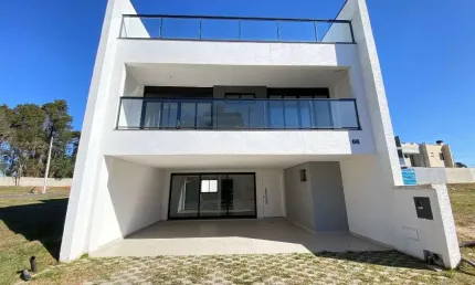 Sobrado com 3 dormitórios à venda, 178 m² por R$ 890.000,00 - Costeira - São José dos Pinhais/PR