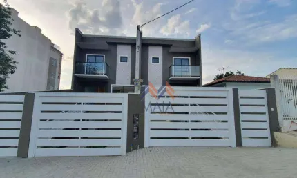 Sobrado com 3 dormitórios à venda, 240 m² por R$ 950.000,00 - São Pedro - São José dos Pinhais/PR