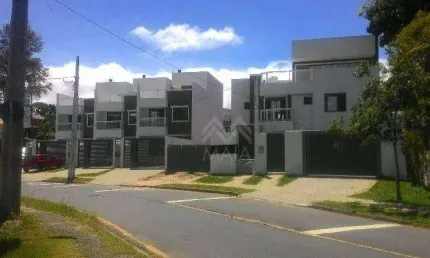 Sobrado com 3 dormitórios à venda, 168 m² por R$ 980.000,00 - Bom Retiro - Curitiba/PR