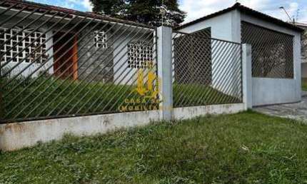 Casa para Venda em Cascavel, Nova York, 4 dormitórios, 1 suíte, 2 banheiros, 1 vaga