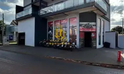 Sobrado para Venda em Santa Tereza do Oeste, Centro, 3 dormitórios, 1 suíte, 3 banheiros, 1 vaga
