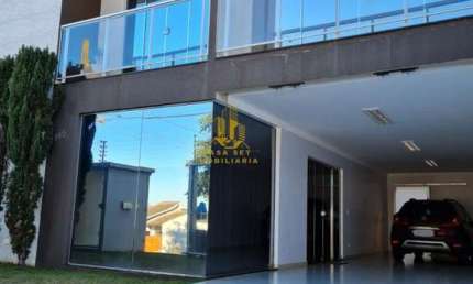 Sobrado para Venda em Cascavel, Pioneiros Catarinenses, 3 dormitórios, 1 suíte, 4 banheiros, 3 vagas