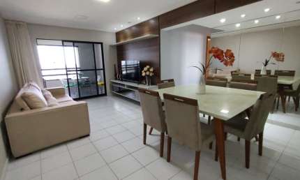 Apartamento em Candelária - Porto Arena - andar alto