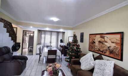 Casa duplex em Nova Parnamirim - perto Av. Abel Cabral