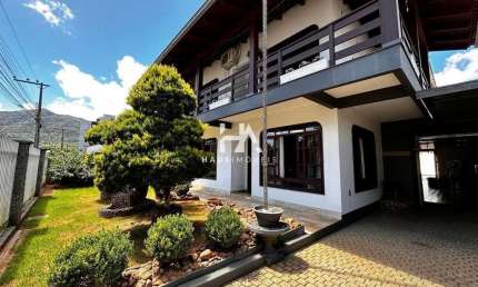 Casa com 4 quartos para alugar no Rau, Jaraguá do Sul 
