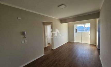 Apartamento com 2 quartos para alugar no Nova Brasília, Jaraguá do Sul 