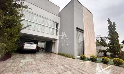 Casa com 4 quartos para alugar no Jaraguá Esquerdo, Jaraguá do Sul 