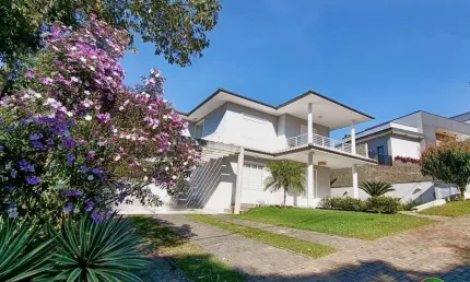 Casa no condomínio reserva ibirapitanga - santa isabel/sp