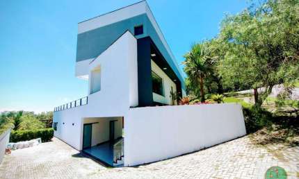Casa no Condomínio Reserva Ibirapitanga - Santa Isabel/SP