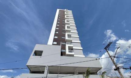 Apartamento com Sacada Gourmet a Apenas 12 Minutos do Metrô Patriarca