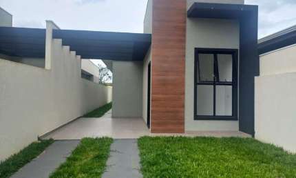 Casa à venda no bairro Costeira - São José dos Pinhais/PR