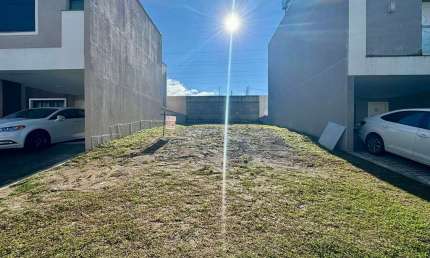 Condomínio Fogiatto - Terreno à venda no bairro Costeira - São José dos Pinhais/PR