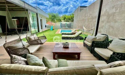 Exclusivo: Sobrado de  5 Quartos com Área Gourmet e Piscina no Condomínio Terras de Vinhedo, Vinhedo