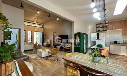 Casa Moderna à Venda no Condomínio Chácaras do Lago, Vinhedo – 3 Quartos, 2 Suítes e Escritório