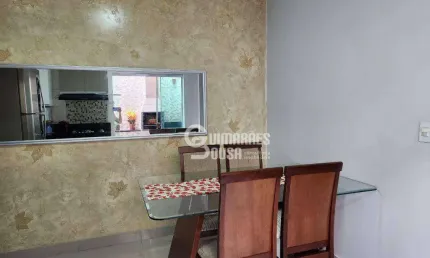Casa com 3 dormitórios à venda, 110 m² por R$ 450.000,00 - Capela - Vinhedo/SP