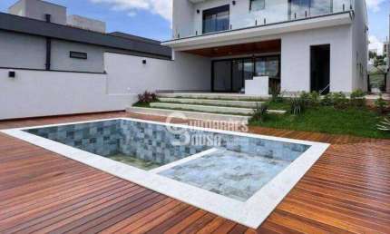 'Casa Moderna com 3 Suítes e Vista Panorâmica no Condomínio Bosque da Mata, Valinhos/SP'