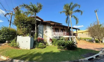 Casa com 3 quartos,  Piscina e Gourmet em Condomínio com Lazer Completo – Vinhedo/SP