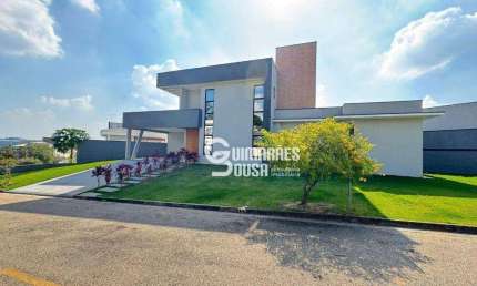 Casa à Venda ou Aluguel em Condomínio Fechado em Louveira – 3 Suítes, Área Gourmet e Localização Privilegiada!