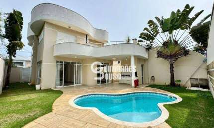 Casa à Venda e para Locação no Condomínio Vila Di Treviso com 3 suites e 2 vagas– Vinhedo/SP