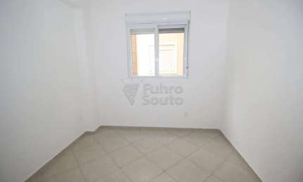 Apartamento de 02 quartos no Edifício Residencial Nita