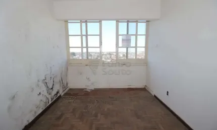 Apartamento Funcional e Estiloso de 2 Quartos no Edifício Residencial Presidente Vargas