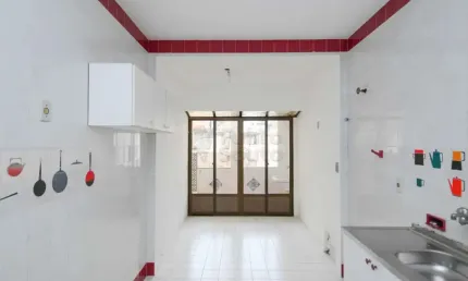 Casa com 3 quartos para alugar na Rua Quinze De Novembro, A, 16853842, Centro, Pelotas