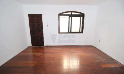 Apartamento de 2 Dormitórios no Centro ? Próximo à UCPel e UFPel