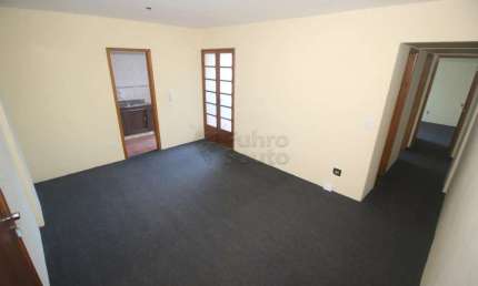 Localização Privilegiada! Apartamento 2 Dormitórios no Edifício Residencial e Comercial Zanetti - Conforto e Praticidade no Coração da Cidade